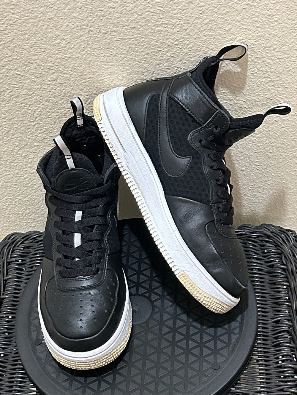 Nike Air Force 1 Ultraforce Mid Black/Black-White 864025-001